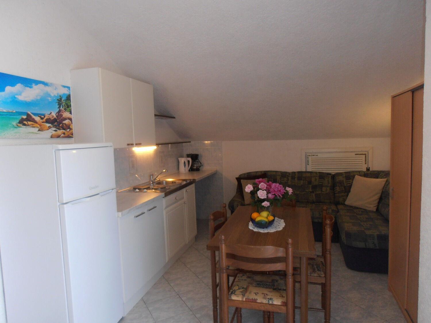Apartment Dragica Малинска Экстерьер фото
