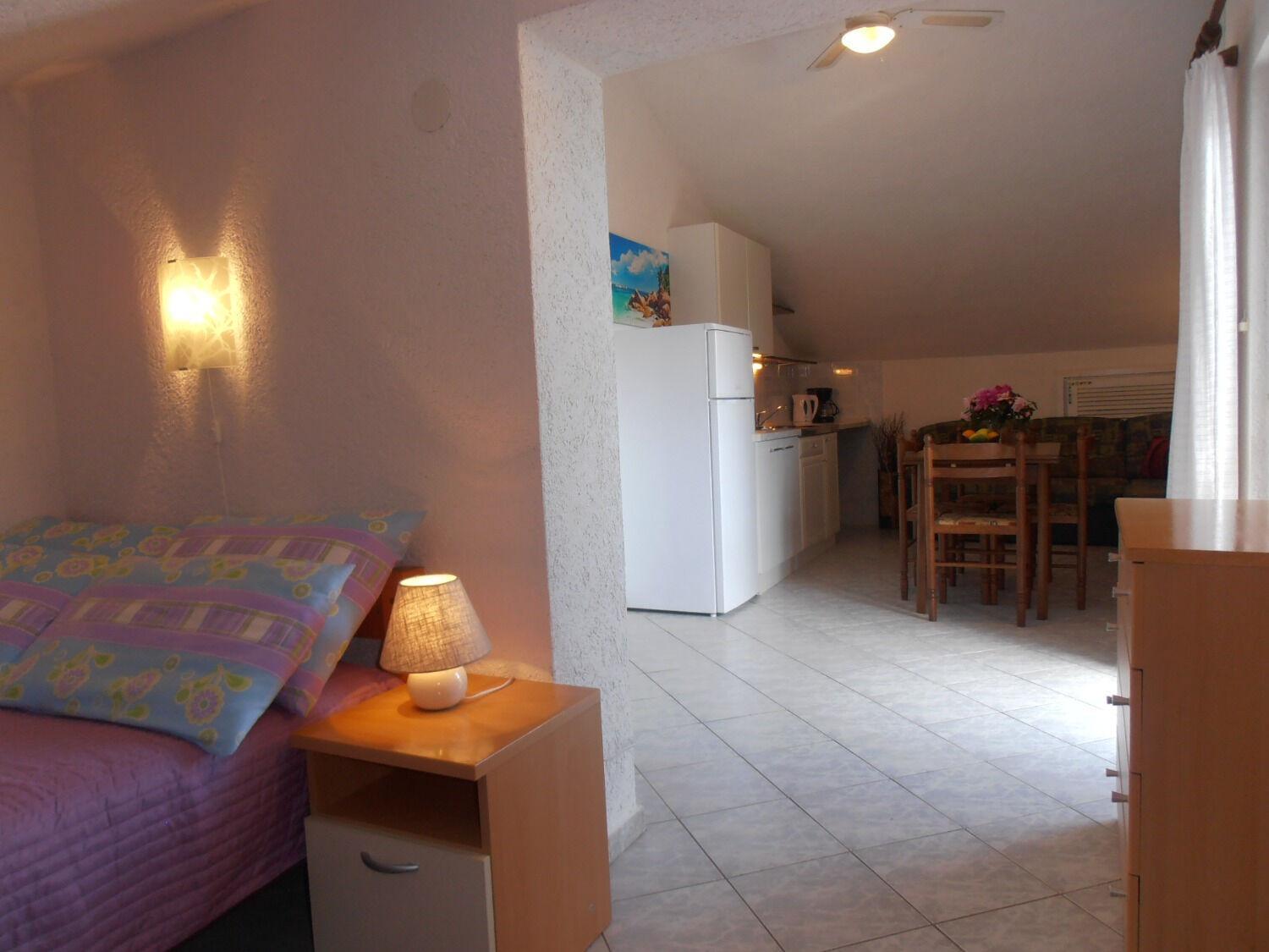 Apartment Dragica Малинска Экстерьер фото