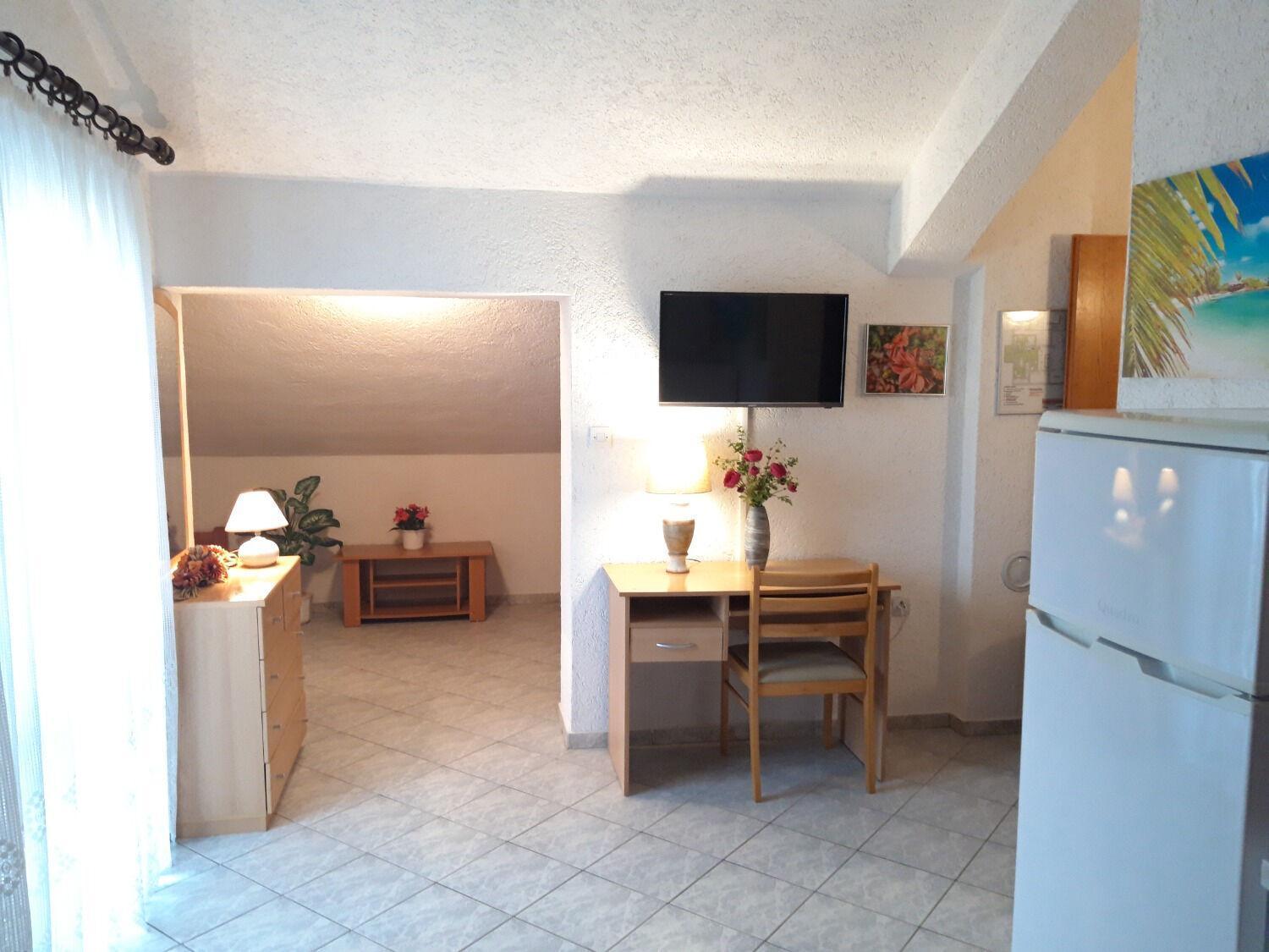 Apartment Dragica Малинска Экстерьер фото